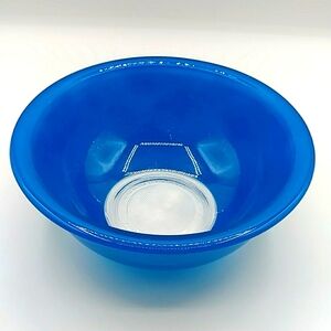 Pyrex Primary Blue Bowl, Clear Bottom 1.5 Qt